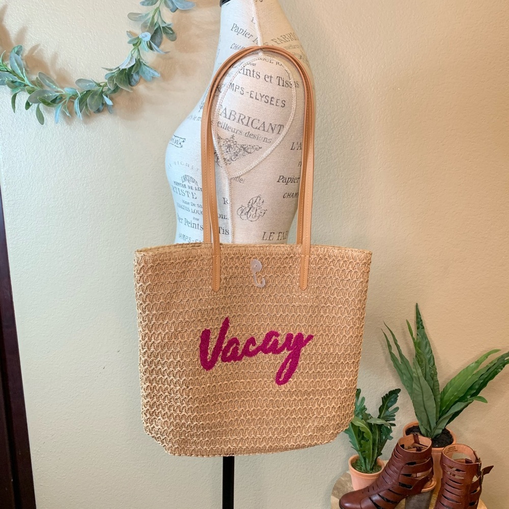 Time and Tru ~ Woven Raffia “Vacy” Tote